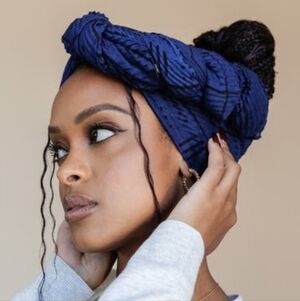 The Wrap Life Printed Pleated Head Wrap In Essence Blue